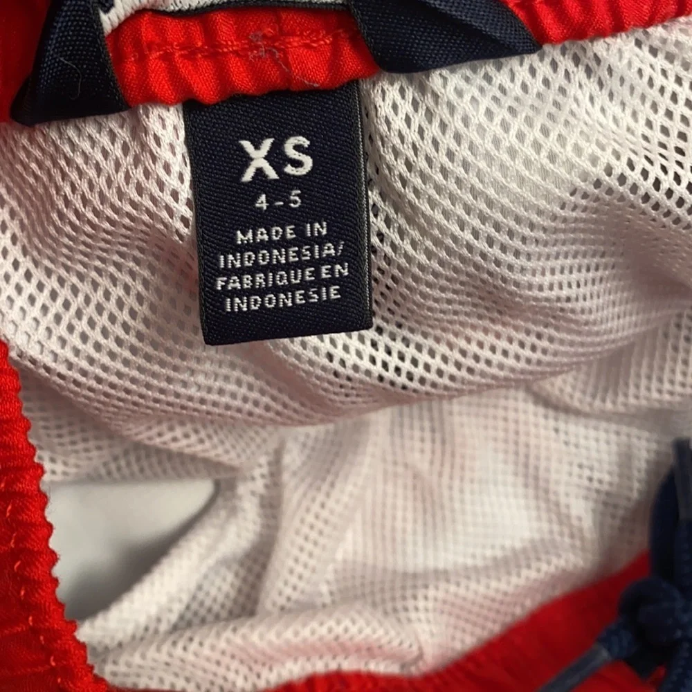 Lands End multicolor mesh lined swim trunks xs 4-5